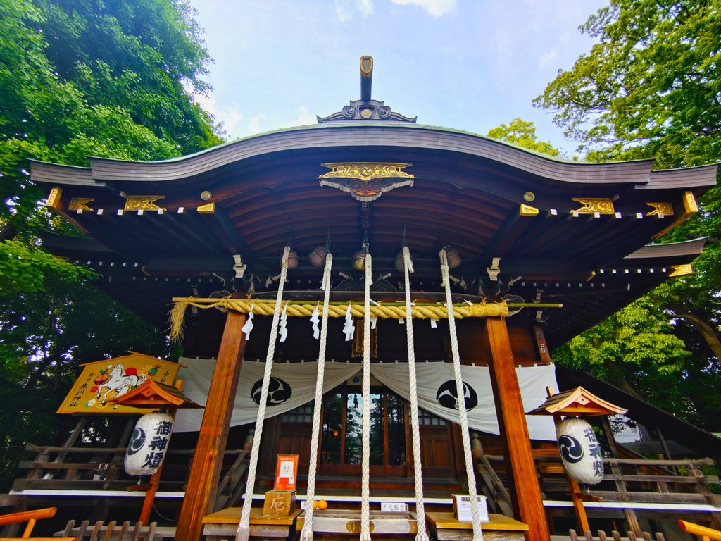 埼玉県川口市 鎮守氷川神社の荘厳な社殿 埼玉県川口市 鎮守氷川神社の荘厳な社殿
