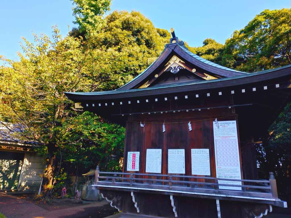 東京都北区 赤羽八幡神社の神楽殿