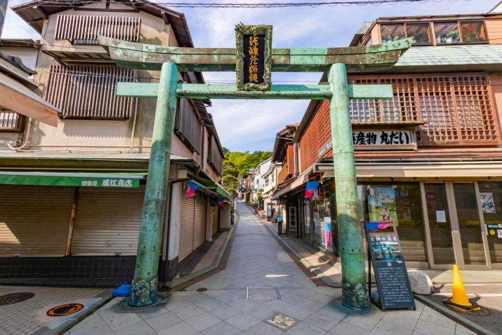 29956997 m 1024x683 - Enoshima Shrine [Kanagawa]