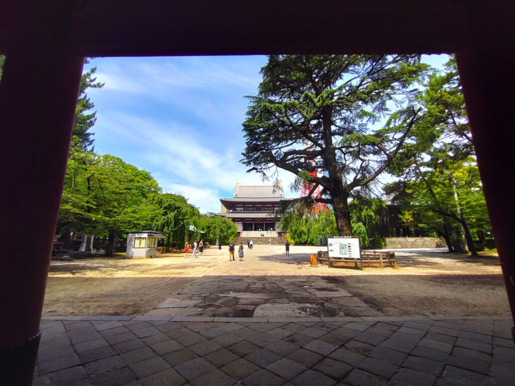 DSC 0562 1024x768 - Zojo-ji Temple [Tokyo]