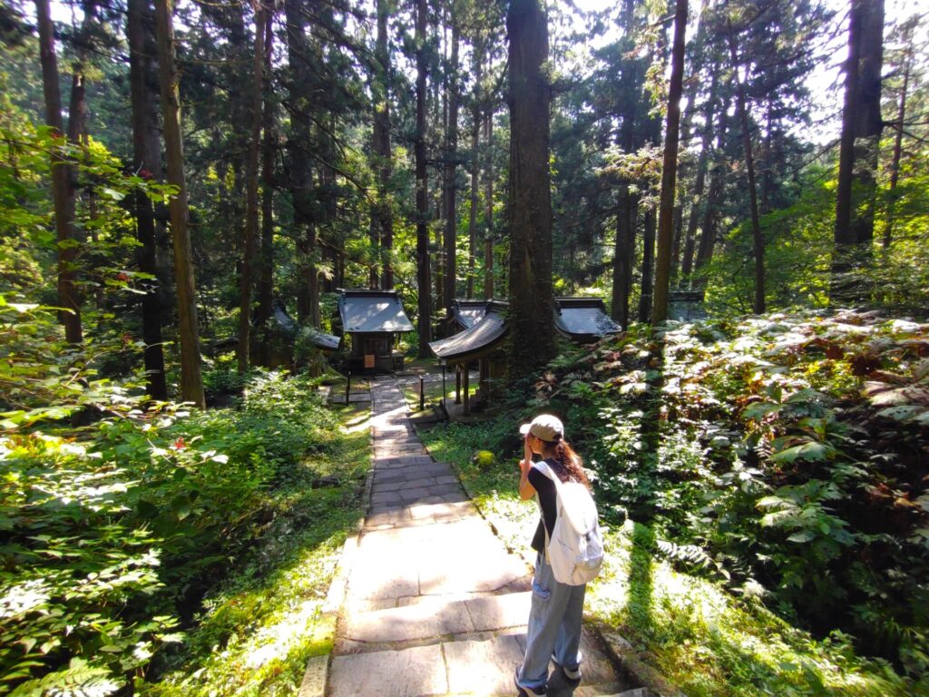 DSC 2390 1024x768 - 羽黒山 出羽神社(五重塔までの道のり)【山形県】