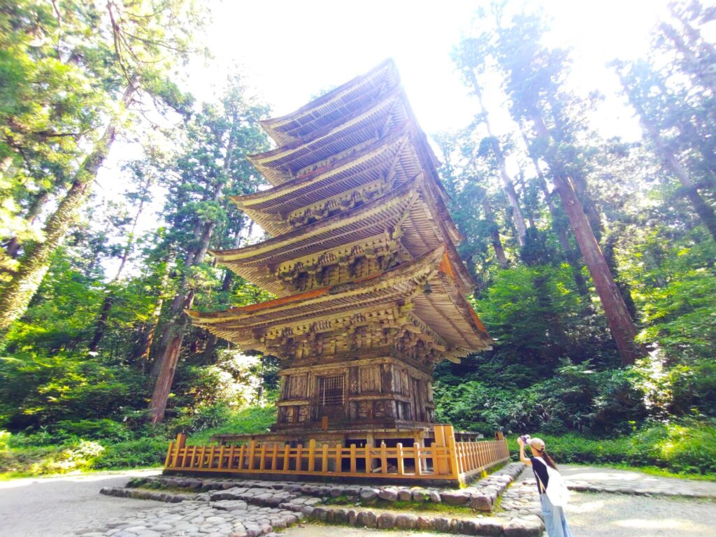 DSC 2402 1024x768 - 羽黒山 出羽神社(五重塔までの道のり)【山形県】