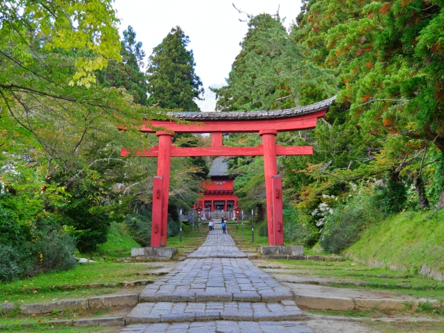IwakisanShrine1 - Tour of Japanese shrines and temples