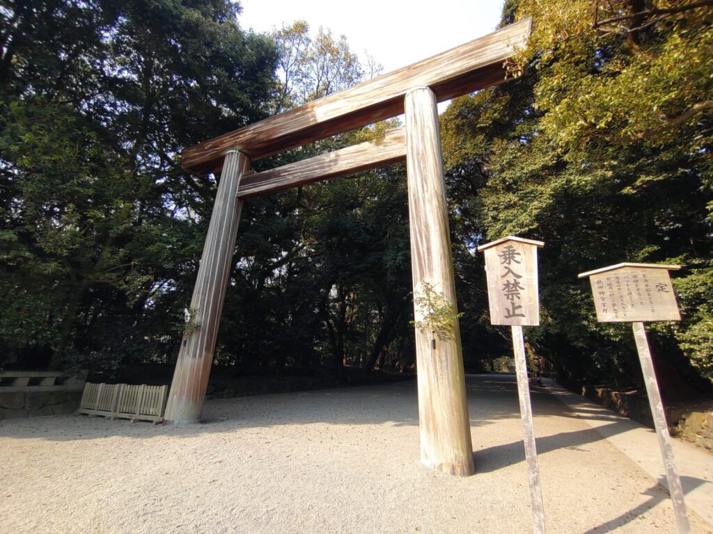 atsutajingu2 1024x768 - Atsuta Jingu Shrine [Aichi]