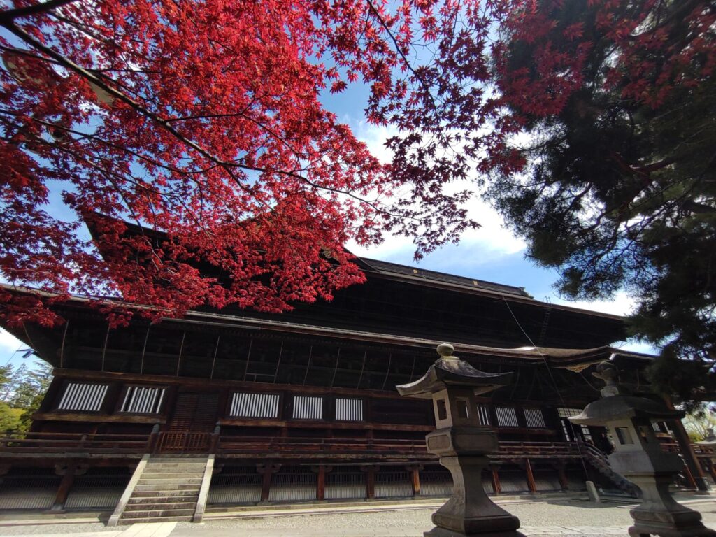 zenkoji2 1024x768 - Kaminokusan Zenkoji Temple [Nagano]